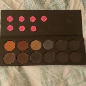 Stila 7 Pan Eyeshadows Palette